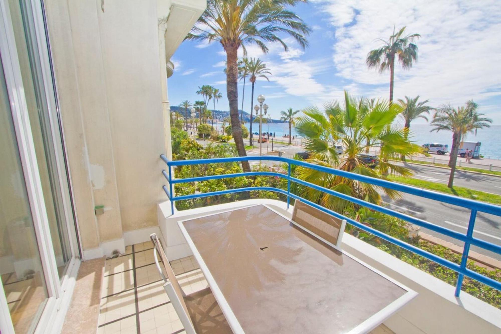 Promenade Des - Sea View 2bdr Ferienhaus *