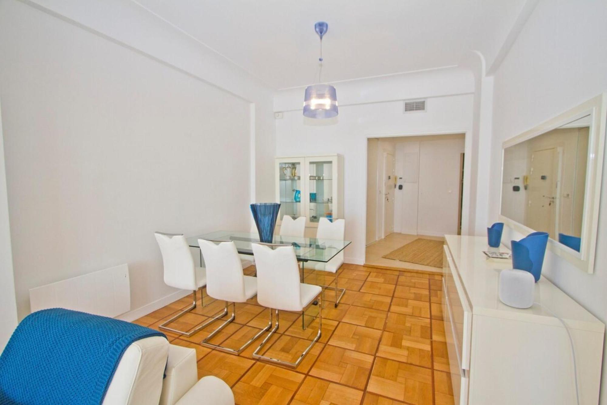 Promenade Des - Sea View 2bdr Ferienhaus